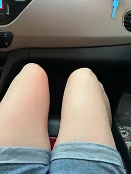 Meii-meyy — asked the new girl to come to the hotel