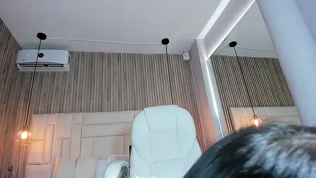 MelanieHillss — plug in ass virgin