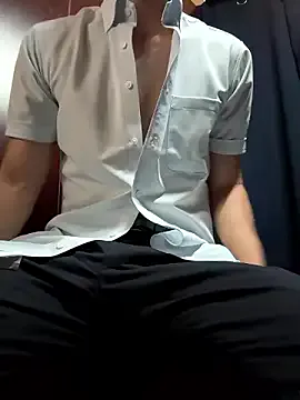 miichannnnn — 5spit on my dick