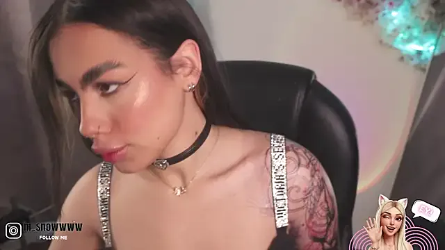 Miila_snow on StripChat 