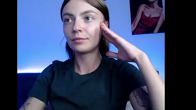 Mila_blooom — show tits