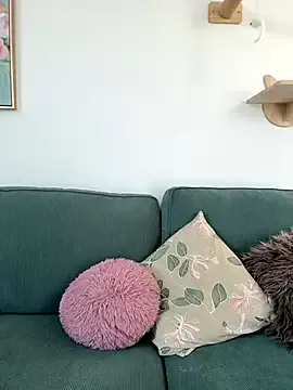 MileySummer — Show naked Ass  / LT 3 Videos