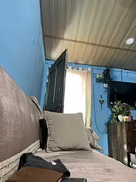Mimi_girl12 on StripChat 