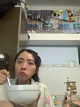 Minee1202 — Freechat on StripChat