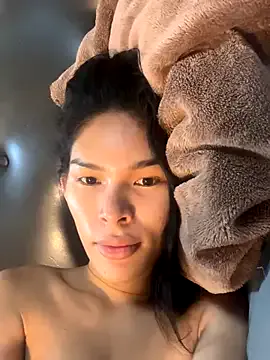 MISS-RUBY on StripChat 