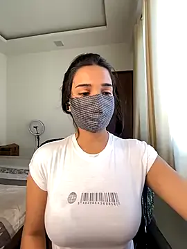 miss_lina on StripChat 