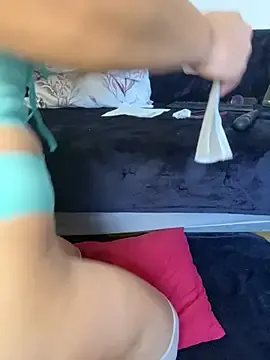 MissaLucy — Control my toy 10min