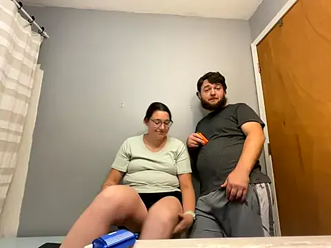 Mommasaurrex on StripChat 