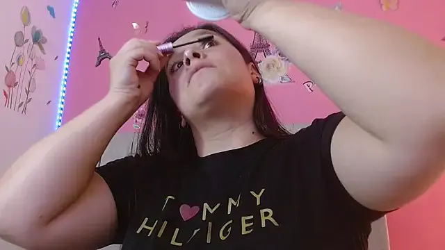 monick_hot — 10 SPANKS IN ASS AND HOT TWERK