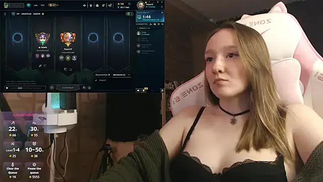 MoonlishSiren — Topless Game
