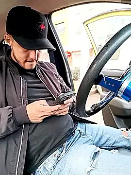 mosmar_20 on StripChat 