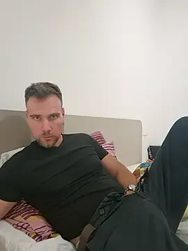 mrlyuis — I cum live