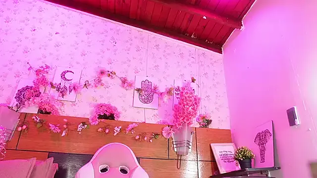 mssburbuja on StripChat 