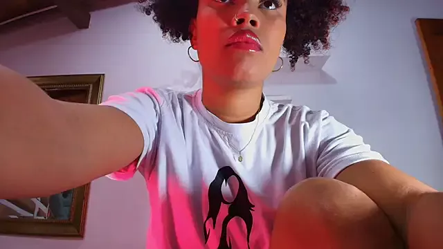 naia_blessed on StripChat 
