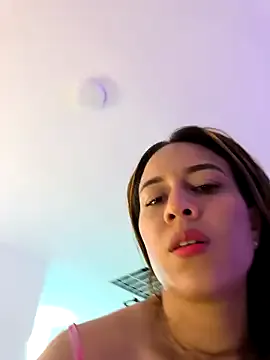 Nanybaker95 — Naked + open ass in 4 