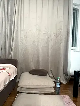 NatashaXVibe on StripChat 
