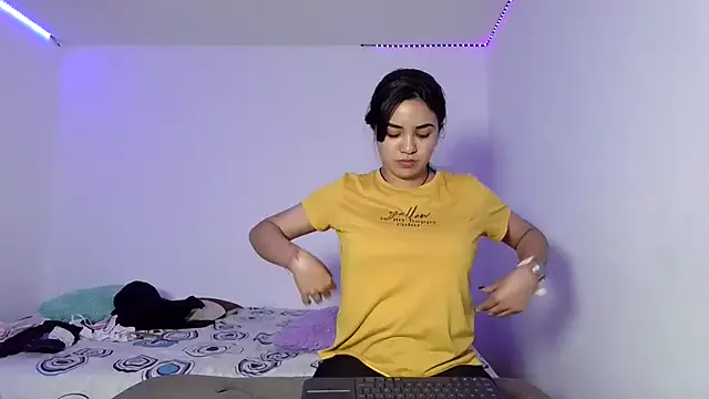 Naughty_Nights_Live — show pussy 