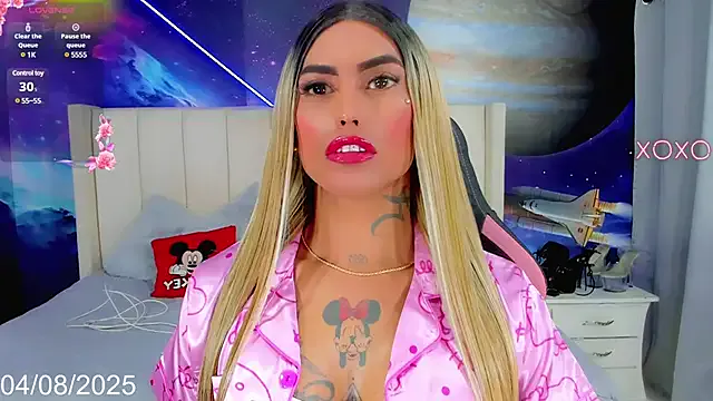 Nella_Dolls on StripChat 