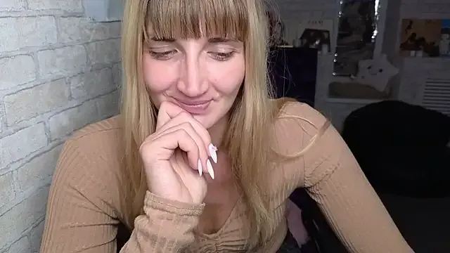 Nika_Kitten — I'll show you what color your panties ar