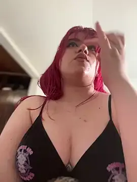 Nikki_Nyx on StripChat 