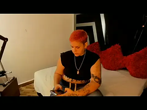 Nikky_Bender on StripChat 