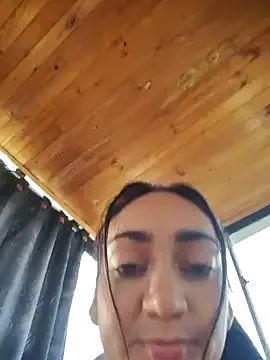 Ninabigtitied on StripChat 
