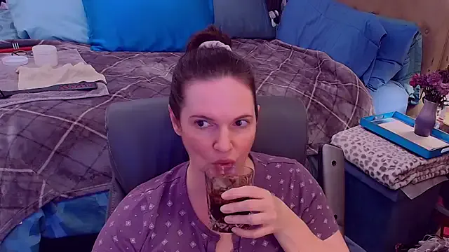 ninajaymes on StripChat 