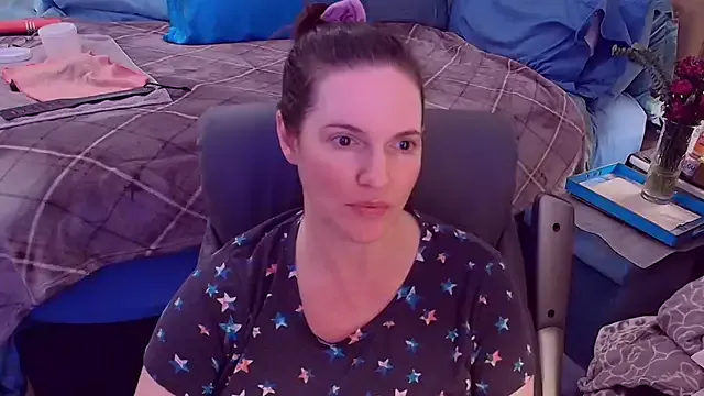 ninajaymes on StripChat 