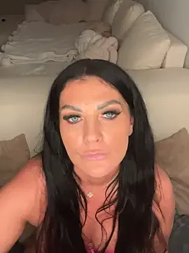 Nolaluxx — Oil And Massage My Boobs 5min.