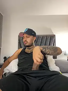 PapiStan on StripChat 
