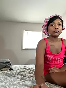 PrettyBabriexox — SLIM SEXY EBONY FUCKS JUICY BBC