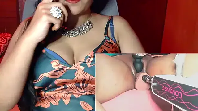 PRIYANKAUAE — syrup on ass