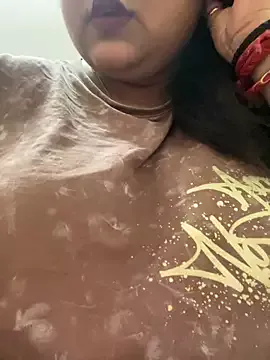 queen_sakhi24 on StripChat 