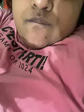 queen_sakhi24 on StripChat 