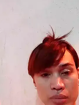 QueenSoreal on StripChat 