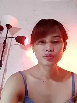 QueenSoreal on StripChat 