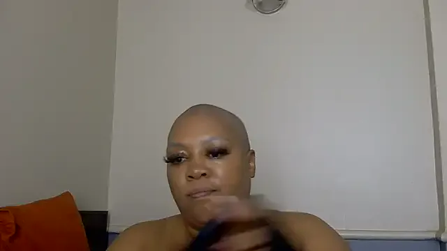 QUEENxJESSI on StripChat 