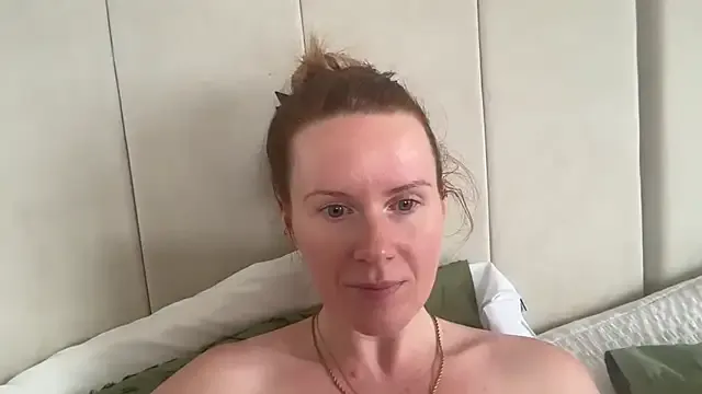 redheadrosie69 — butt plug in tight asshole