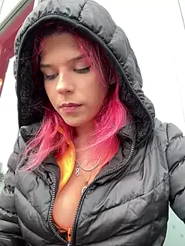 RiriRoseey — SpitOnBoobsPublic VidLastTip
