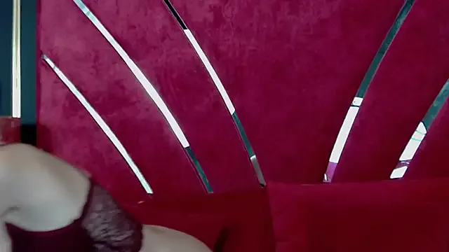 Roxxy_Rouge — Sloppy blow job
