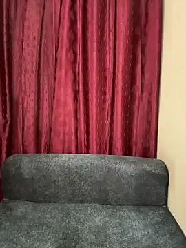 sassygirl4141 on StripChat 