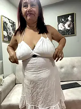 Savvanahh on StripChat 