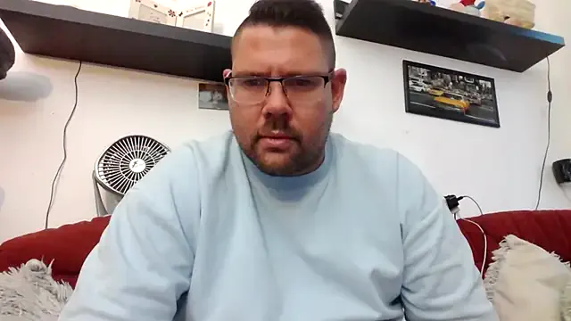 sexykevin17cm — Freechat on StripChat