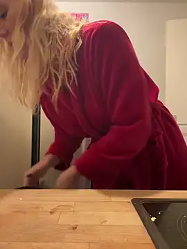 Sidney_Rockz — Last Tipper get one 10 min. Video 
