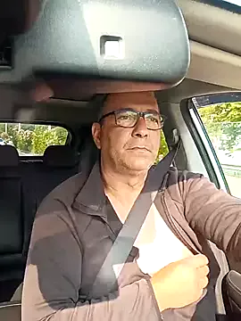 Soloyan on StripChat 