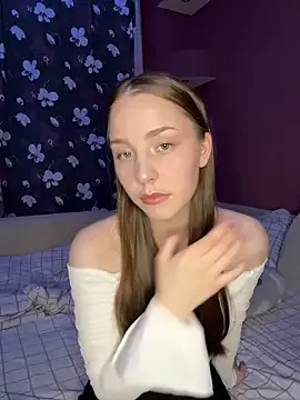 sssweety_girlll on StripChat 