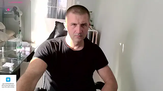 Succubus5879 on StripChat 
