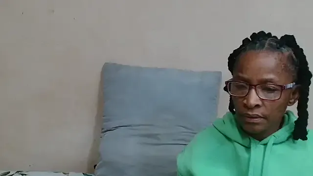 SugarPoppy24xxx — show boobs and ass