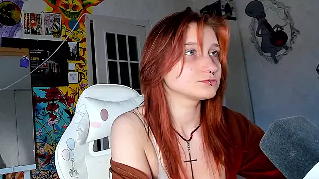 Sunny_Mouse_ on StripChat 