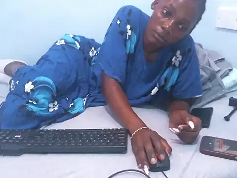 Sweet-pesh on StripChat 